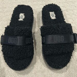 NWT UGG Slippers